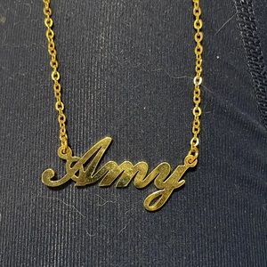 Amy Necklace